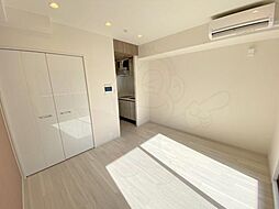 パークフラッツ東三国 8階ワンルームのリビング/ダイニング