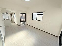 リベラリストコート 405 4階1LDKのリビング/ダイニング