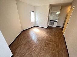 シップス甲斐田1 3階ワンルームのリビング/ダイニング