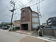 樟葉駅より徒歩10分 築18年1ヶ月 3階建の賃貸物件