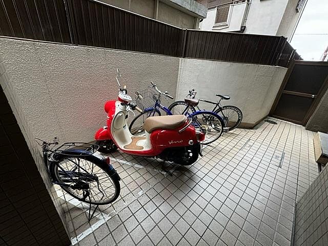 その他