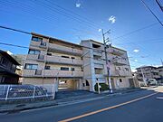 武庫之荘駅より徒歩27分 4階 築26年4ヶ月の賃貸物件