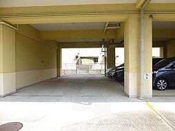 10 / 11