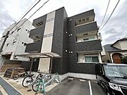 塚口駅より徒歩12分 築10年1ヶ月 3階建の賃貸物件
