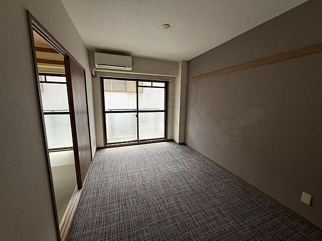 寝室