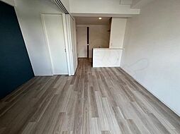 セレニテ十三ミラク 12階1LDKのリビング/ダイニング