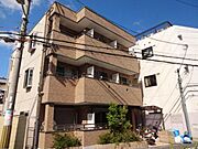 神崎川駅より徒歩9分 築18年2ヶ月 3階建の賃貸物件