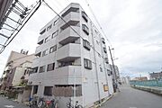 ロイヤル加美パート1 3階 築35年の賃貸物件