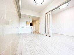 JR東海道・山陽本線 吹田駅 徒歩10分の賃貸マンション 3階1LDKのリビング/ダイニング