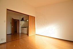 JR東海道・山陽本線 岸辺駅 徒歩7分の賃貸マンション 4階1DKのリビング/ダイニング