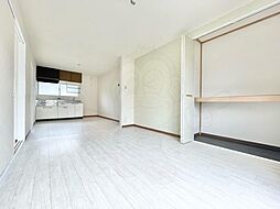 ヴィラ・ルヴェール 2階2LDKのリビング/ダイニング