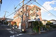 シャンブル南春日丘 2階 築27年9ヶ月の賃貸物件