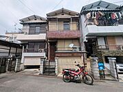 豊川駅より徒歩5分 築44年7ヶ月 3階建の賃貸物件