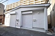 JR総持寺駅より徒歩5分 築3年10ヶ月 1階建の賃貸物件