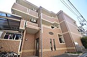 茨木市駅より徒歩7分 築18年9ヶ月 3階建の賃貸物件
