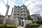 茨木市駅より徒歩25分 3階 築31年7ヶ月の賃貸物件