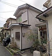 総持寺駅より徒歩23分 築50年7ヶ月 2階建の賃貸物件