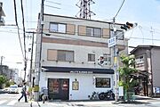茨木市駅より徒歩12分 築29年3ヶ月 3階建の賃貸物件