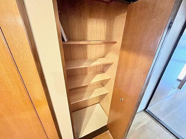 収納
