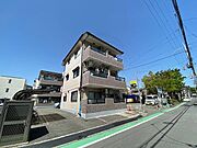 西宮駅より徒歩10分 1階 築30年の賃貸物件
