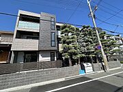 甲子園口駅より徒歩7分 3階 築2年11ヶ月の賃貸物件