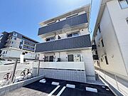 西宮駅より徒歩10分 1階 築2年7ヶ月の賃貸物件