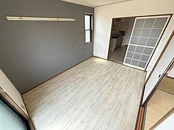 Osaka Metro御堂筋線 北花田駅 徒歩8分の賃貸アパート 1階3DKのリビング/ダイニング