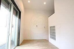 Luxe浜寺B棟 1階ワンルームのリビング/ダイニング