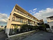 初芝駅より徒歩15分 3階 築28年2ヶ月の賃貸物件