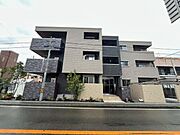 鳳駅より徒歩13分 3階 築1年11ヶ月の賃貸物件