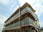 深井駅より徒歩18分 3階 築19年11ヶ月の賃貸物件