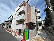 上野芝駅より徒歩5分 1階 築2年の賃貸物件