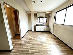 グレース東雲 201 2階2DKのリビング/ダイニング