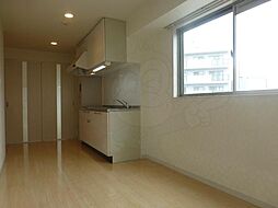 南海高野線 堺東駅 徒歩8分の賃貸マンション 2階2LDKのリビング/ダイニング