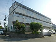 堺市駅より徒歩13分 2階 築33年7ヶ月の賃貸物件