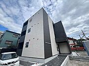 七道駅より徒歩7分 3階 築1年11ヶ月の賃貸物件