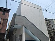 堺東駅より徒歩15分 2階 築9年10ヶ月の賃貸物件