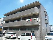 諏訪ノ森駅より徒歩17分 築25年7ヶ月 3階建の賃貸物件