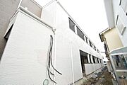 堺東駅より徒歩8分 2階 築3年の賃貸物件