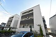 鳳駅より徒歩8分 1階 築9年4ヶ月の賃貸物件