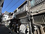 中津駅より徒歩3分 1階 築53年3ヶ月の賃貸物件