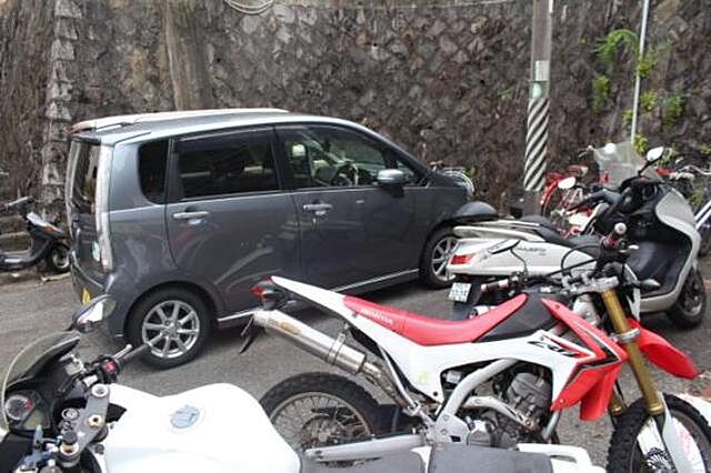 駐車場