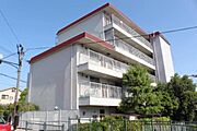 箕面駅より徒歩5分 3階 築49年5ヶ月の賃貸物件