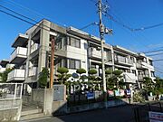 池田駅よりバス9分 徒歩8分 3階 築31年1ヶ月の賃貸物件