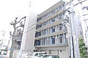 ヴィラ・ジョルナータ 2階 築18年2ヶ月の賃貸物件