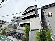 石橋阪大前駅より徒歩6分 1階 築1年5ヶ月の賃貸物件