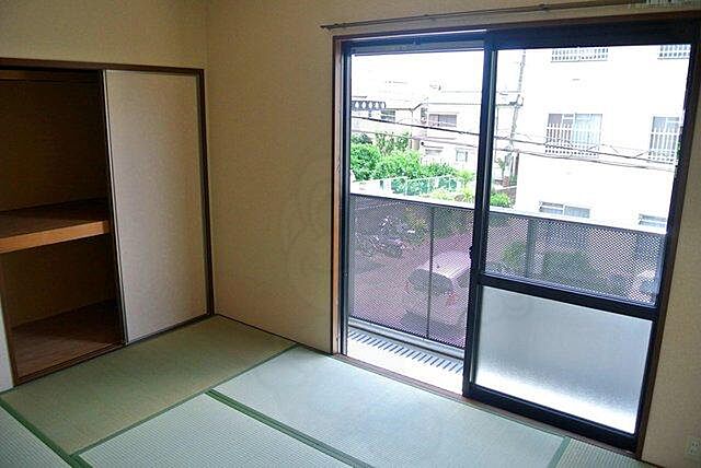 寝室