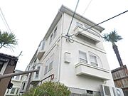 箕面駅より徒歩4分 2階 築38年7ヶ月の賃貸物件