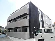 石橋阪大前駅より徒歩7分 3階 築8年5ヶ月の賃貸物件