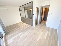 Gate Court Higashimikuni 7階1LDKのリビング/ダイニング